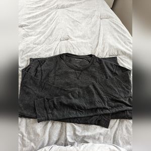 Banana Republic long sleeve top